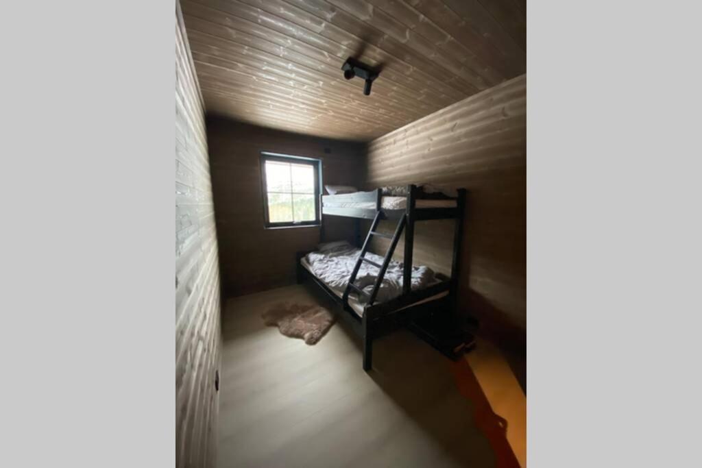 Villa I Med Elbil Lader Stryn
