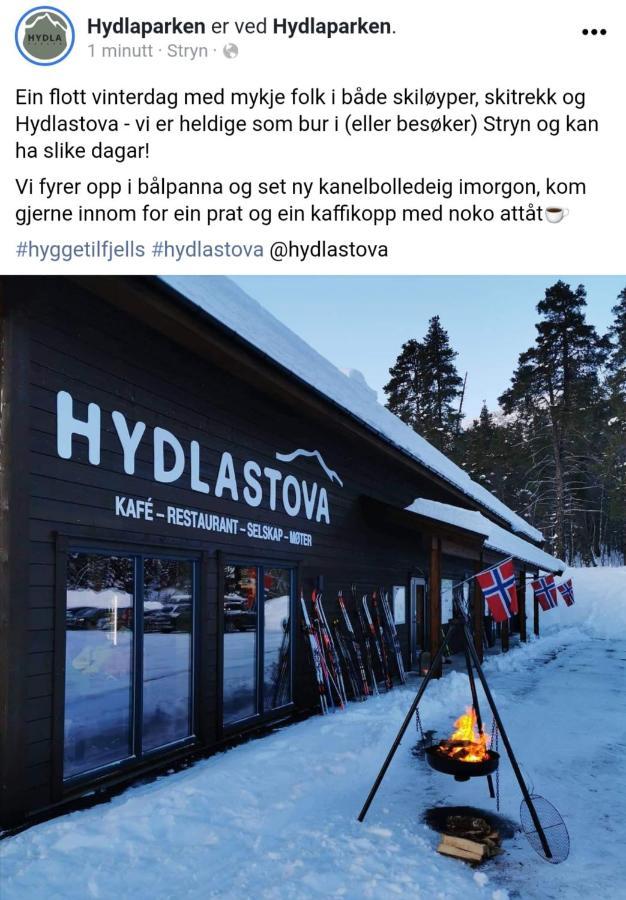 I Med Elbil Lader Villa
